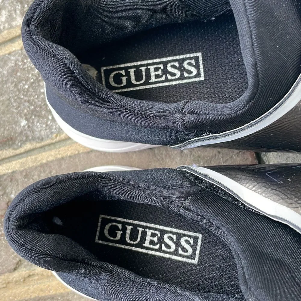 Guess Valleri Black Glitter Slip on Sneakers. Size 7